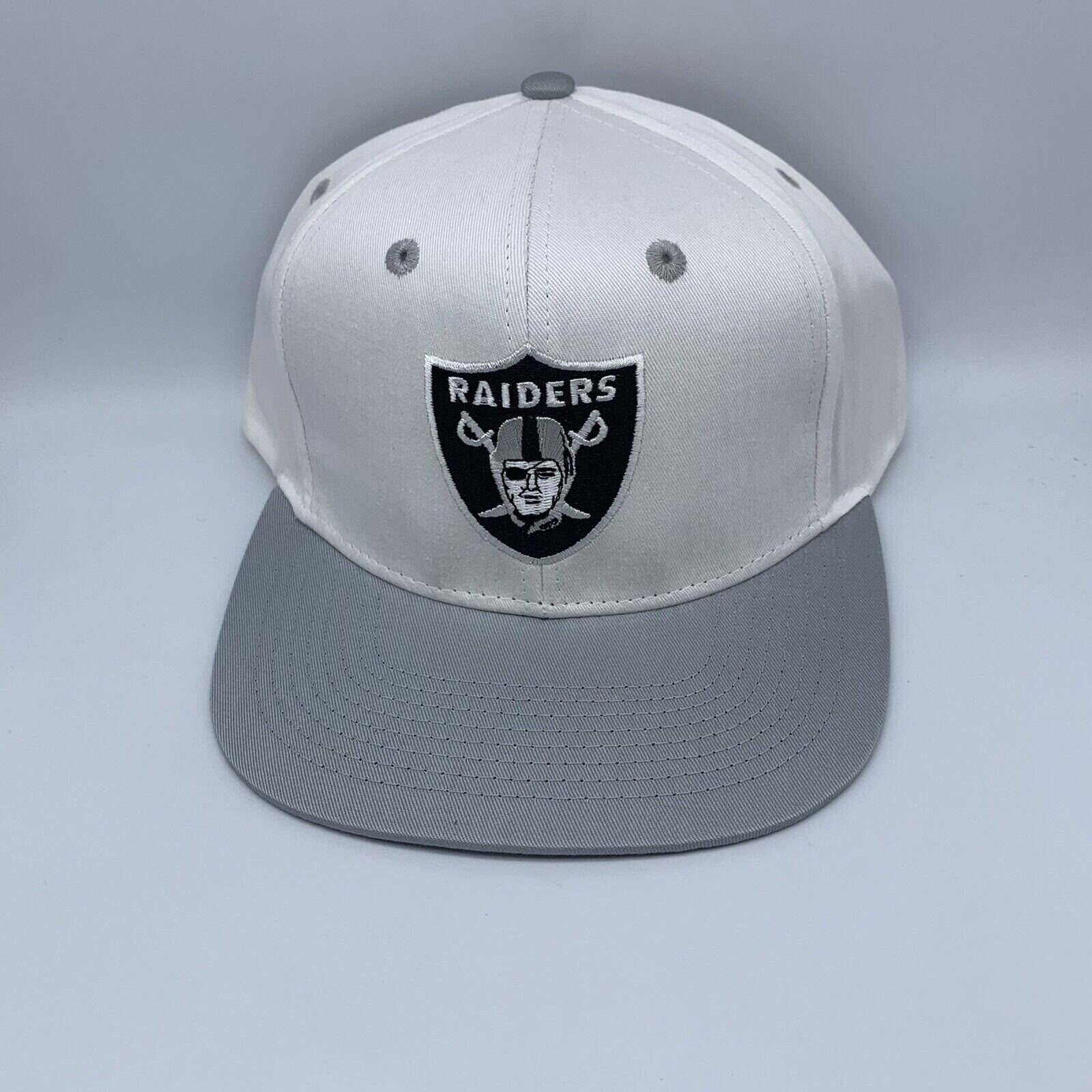 Lids Las Vegas Raiders New Era Youth Repeat Cuffed Knit Hat with