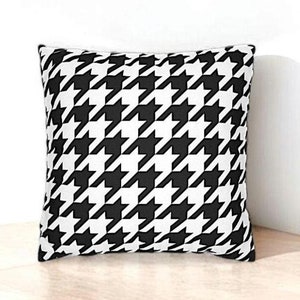 Black and White Houndstooth Throw Pillow Case, Houndstooth Modern Couch Cushion Cover, Black Lumbar Pillow Cover, Designer Pillowcase Decor