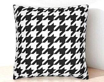Black and White Houndstooth Throw Pillow Case, Houndstooth Modern Couch Cushion Cover, Black Lumbar Pillow Cover, Designer Pillowcase Decor