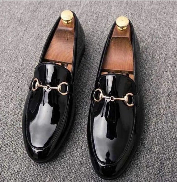 shoes kurta pajama