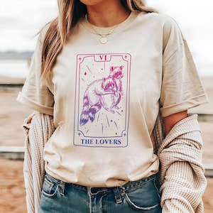 -shirt raton laveur BI | Funny Trash Panda Weirdcore bisexuels Wlw fierté bisexuelle chemise bi fierté subtile bisexuelle subtile fierté bi t-shirts rigolos