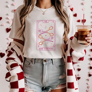 Lesben Shirt Lesben Stolz Subtile Lesben Wlw Sapphic Shirt Lavendel Menace Lesben Mode Subtile Pride Gay Kleidung Pride Merch Tarot Karte
