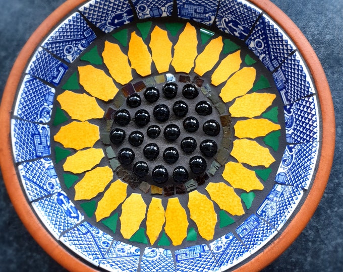 KIT Sunflower Mosaic Bird Bath Kit: Precut Tiles, Vintage Ceramics. Eco-friendly.