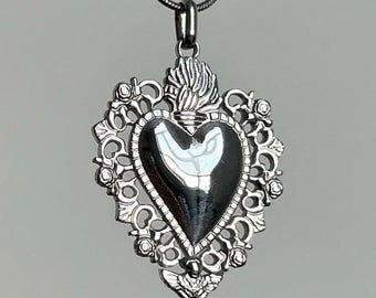 Collana con ciondolo a forma di Sacro Cuore in acciaio inossidabile: gioielli vintage gotici Y2K