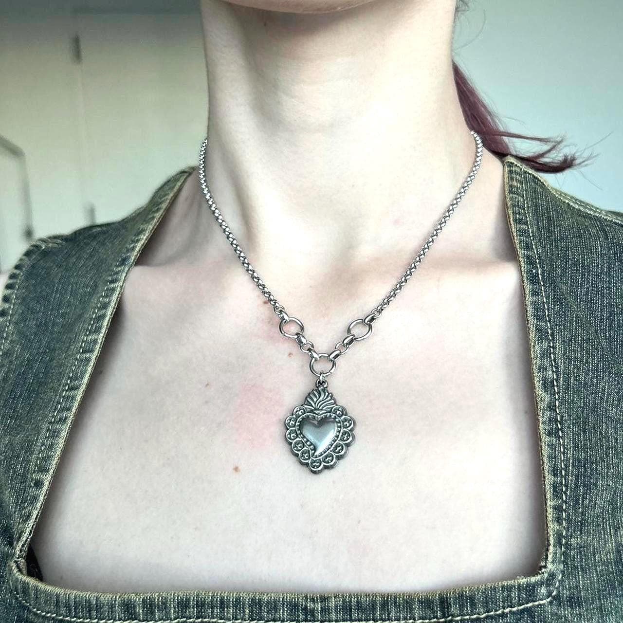 Serebra Jewelry (SJ) Anatomisch Hart Hanger halsketting van 925 sterling zilver geneeskunde hart ketting dames