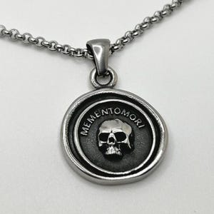 Memento Mori Skull Pendant Charm Necklace • Stainless Steel Gothic Grunge Jewelry