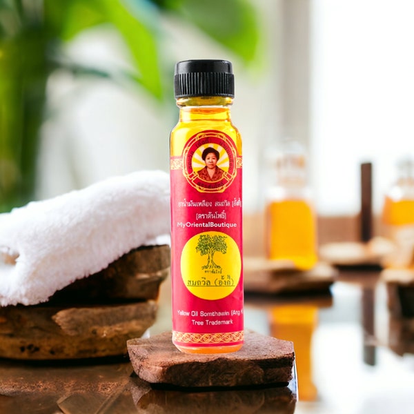 Somthawin Ang Ki Yellow Oil - Traditional Thai Herbal Remedy Handmade Massage Oil for Soothing Relief