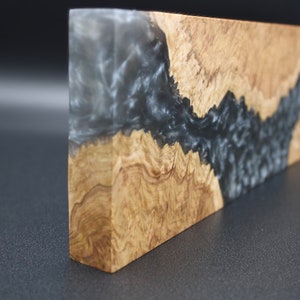 Magnetic knife rack with burl and resin