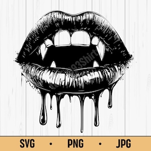 以下が含まれることがあります： 吸血鬼の牙と滴る液体を描いた、白黒の口のイラスト。画像には「SVG • PNG • JPG」の文字が含まれています。