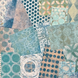 Assortierte Blue Gelli Plate Papiere für den Einsatz in Collagen, Art Journals, Mixed Media Kunst-Projekten, Scrapbooking, Kartenbasteln und mehr!