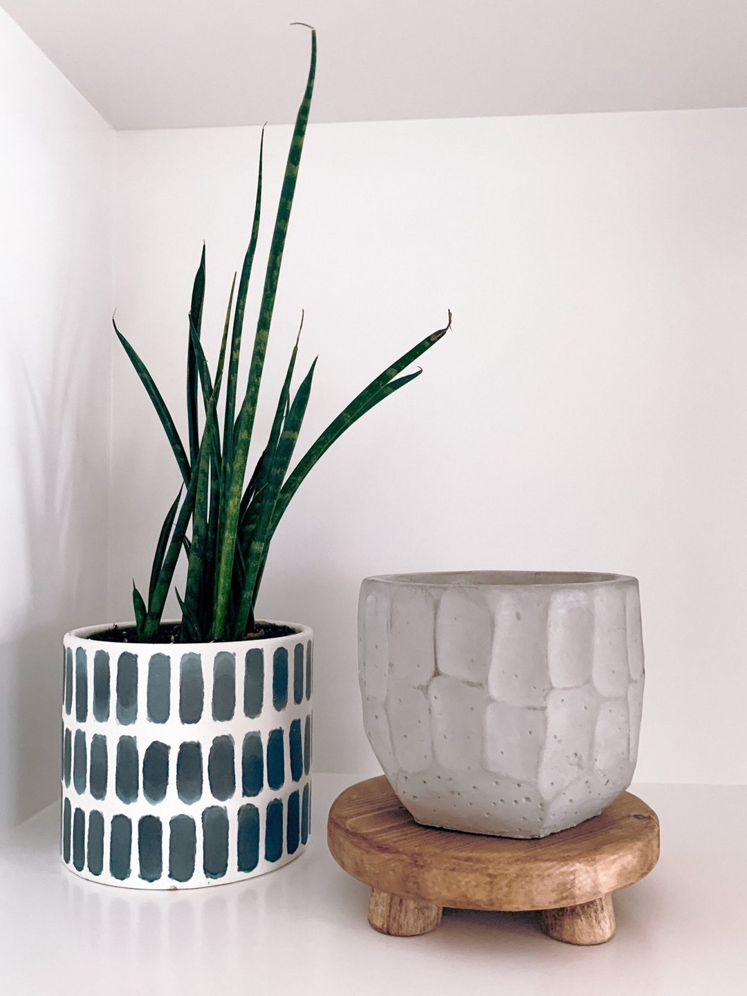 Round Decorative Wood Riser Tray, Wooden Soap Tray, Wood Plant Stand