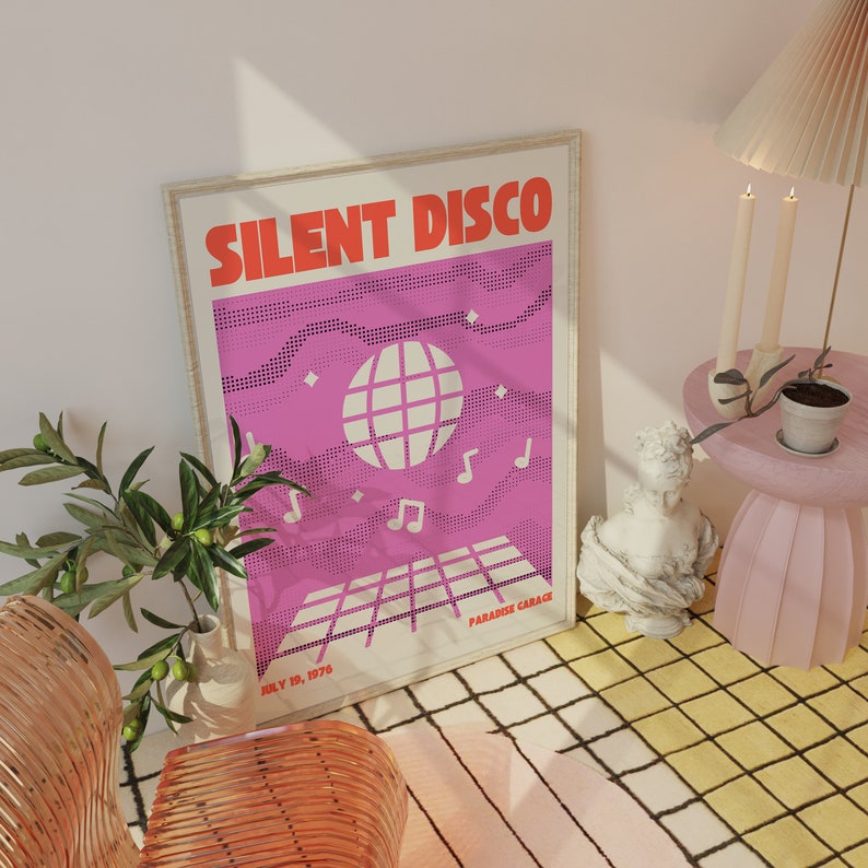 Retro Disco Art Print, 70er Jahre Poster, Pink Prints, Disco Room Decor, Vintage Band Poster, Indie Room Decor, Uni Wohnheim Poster, Quirky Art Bild 2