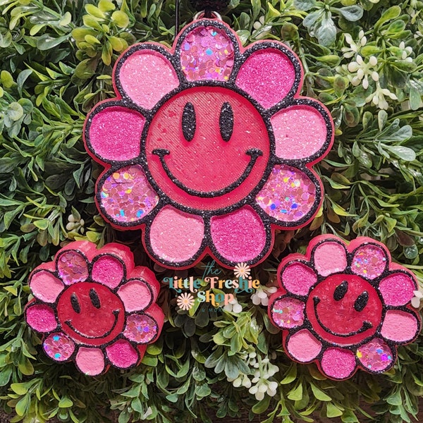 Smiley Daisy Freshie, Daisy, Flower, Flower Gifts, Gifts For Mom, Car Freshie, Car Freshy, Car Air Freshener, Freshie, Car Scent, Car Scents