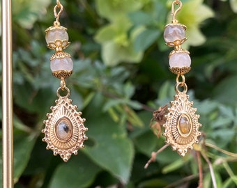 Boucles d’oreilles cristal de roche et labradorite