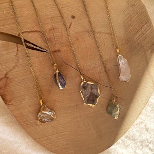 Natural stone gold pendant necklace