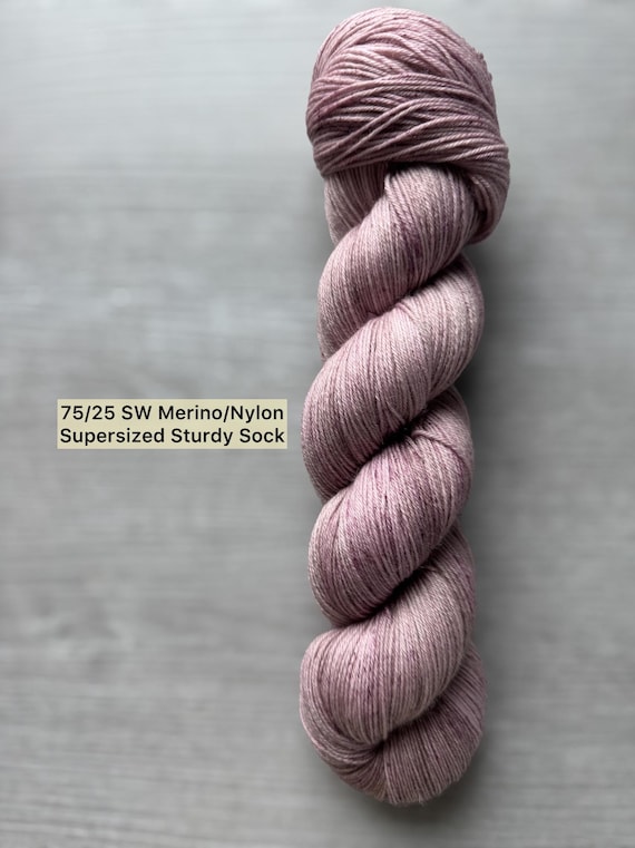 Hand Dyed Fingering Weight Supersized Skein 150g Large Hank Superwash Merino 75/25 Sock Yarn Antique Mauve Speckled Yarn Semi-Solid Yarn