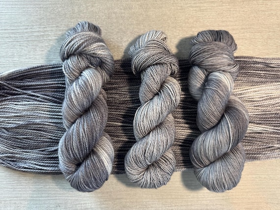 hand dyed worsted weight yarn fingering weight yarn super wash merino DK weight silk tonal sock yarn for knitting crochet chinchilla gray
