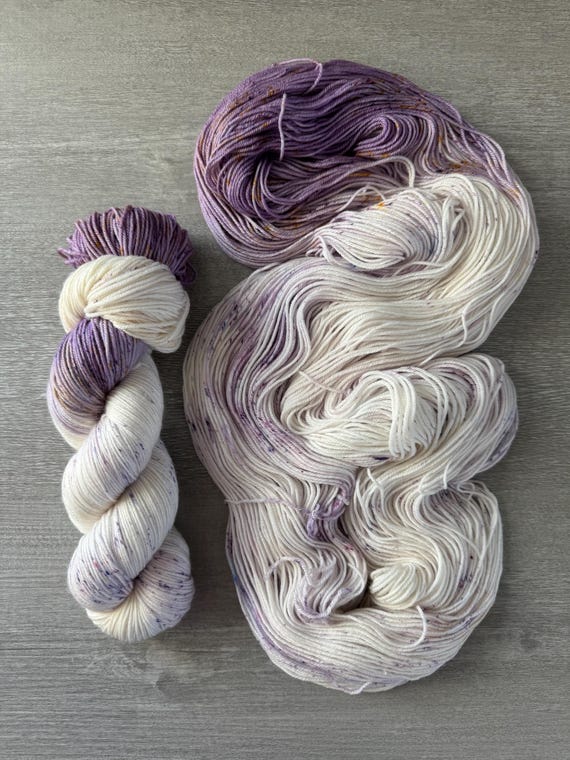 Assigned Pooling Yarn Hand Dyed Fingering Weight Yarn Super Wash Merino and Nylon Blend Stitch to Colour Purple Yarn For Knitting Shawl