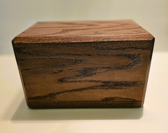 Modern Tradition urn