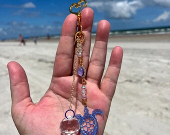 Ciondolo pendente con cristalli e tartaruga – Acchiappasole costiero, decorazione per la casa ispirata all'oceano, accessorio per borsa, regalo nautico