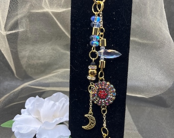 Ciondolo Boho Celestial – Decorazione con perline in oro rosso, sole, luna e stella