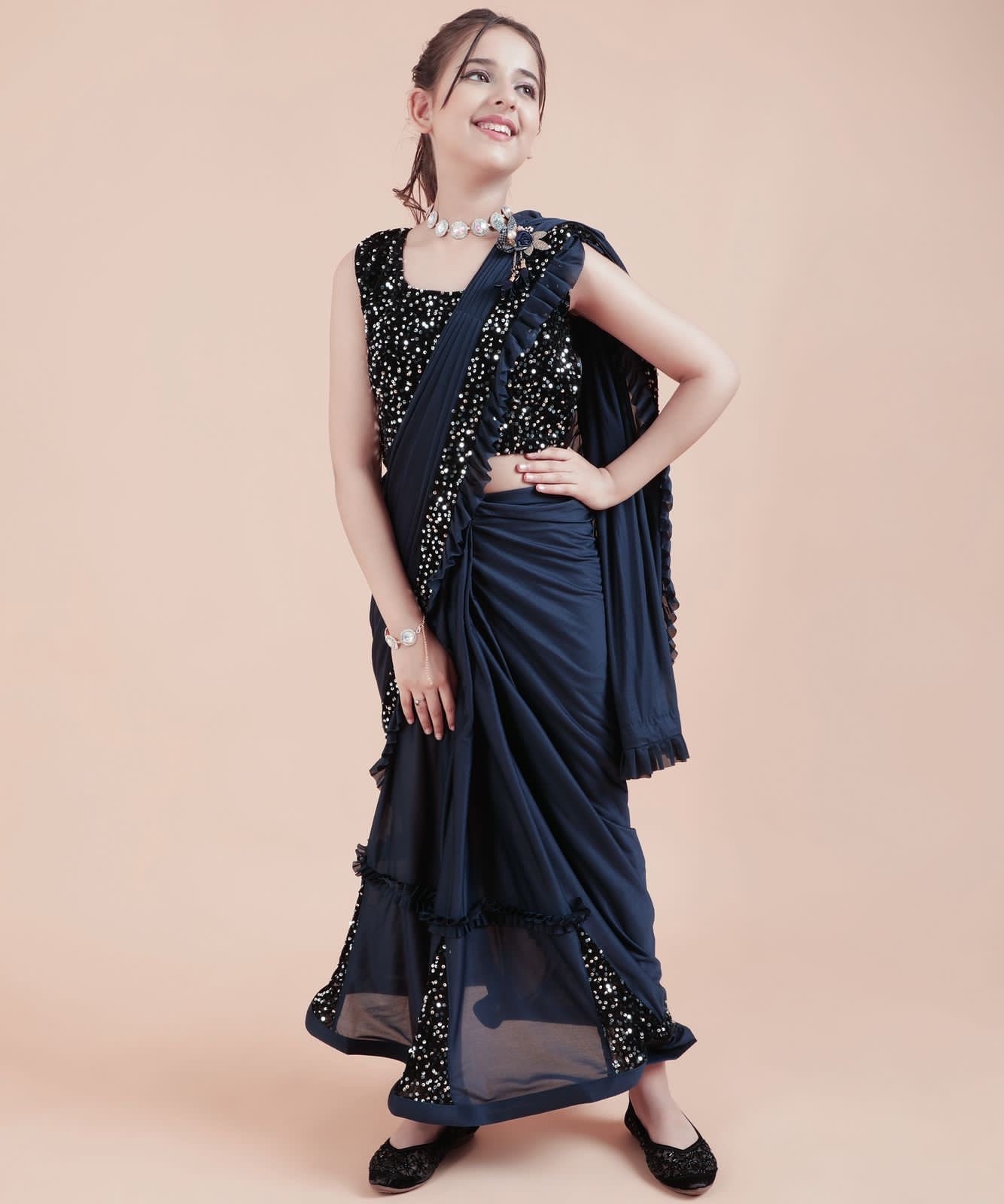 Stylish sarees shop for girls