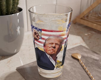 Vaso de cerveza Donald Trump 2024: un regalo patriótico para bar