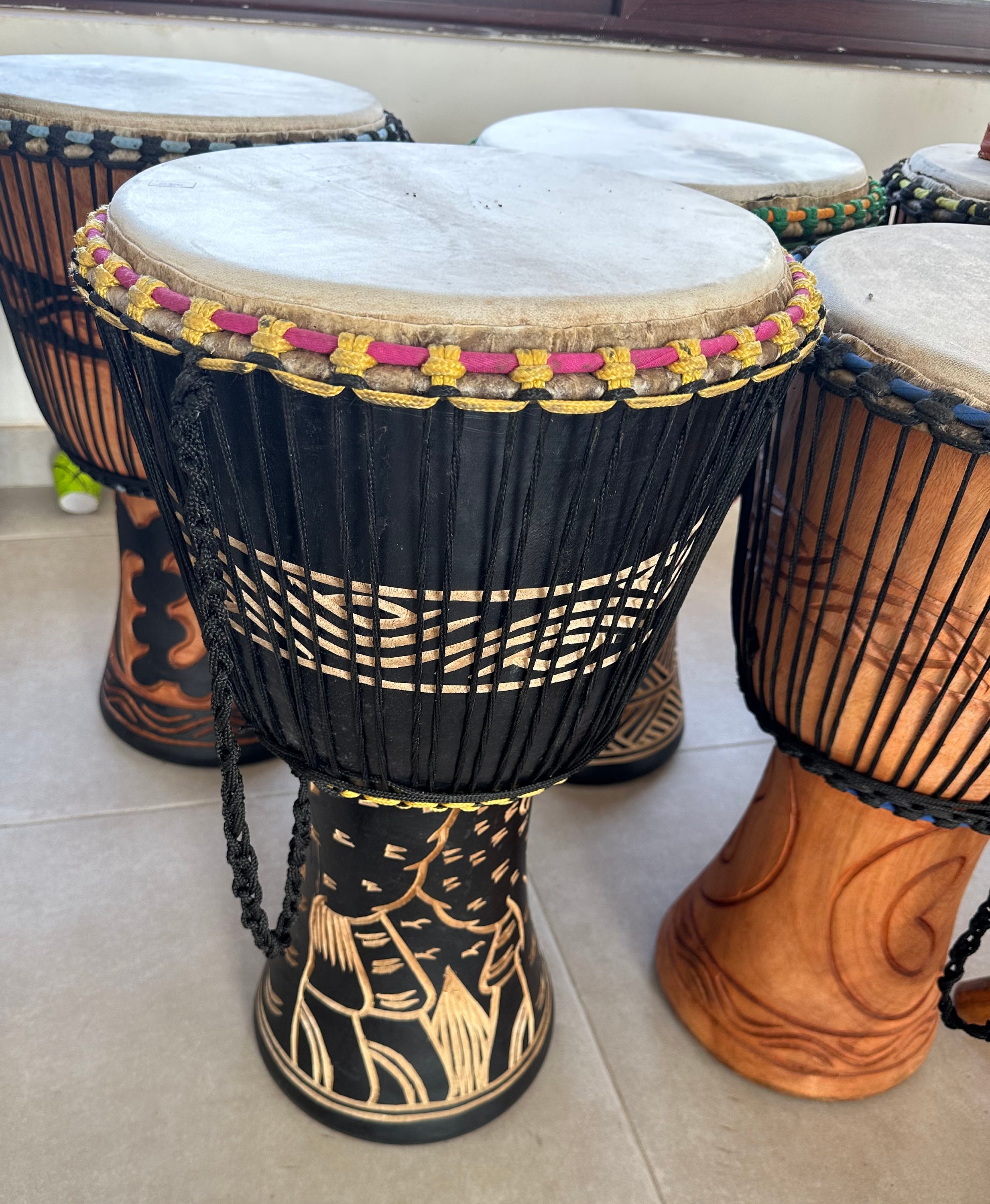 Djembe Africano A Mano Dipinto, 40 Cm, Con Motivo Elefante, Per Performance E Cerchi Di Tamburi