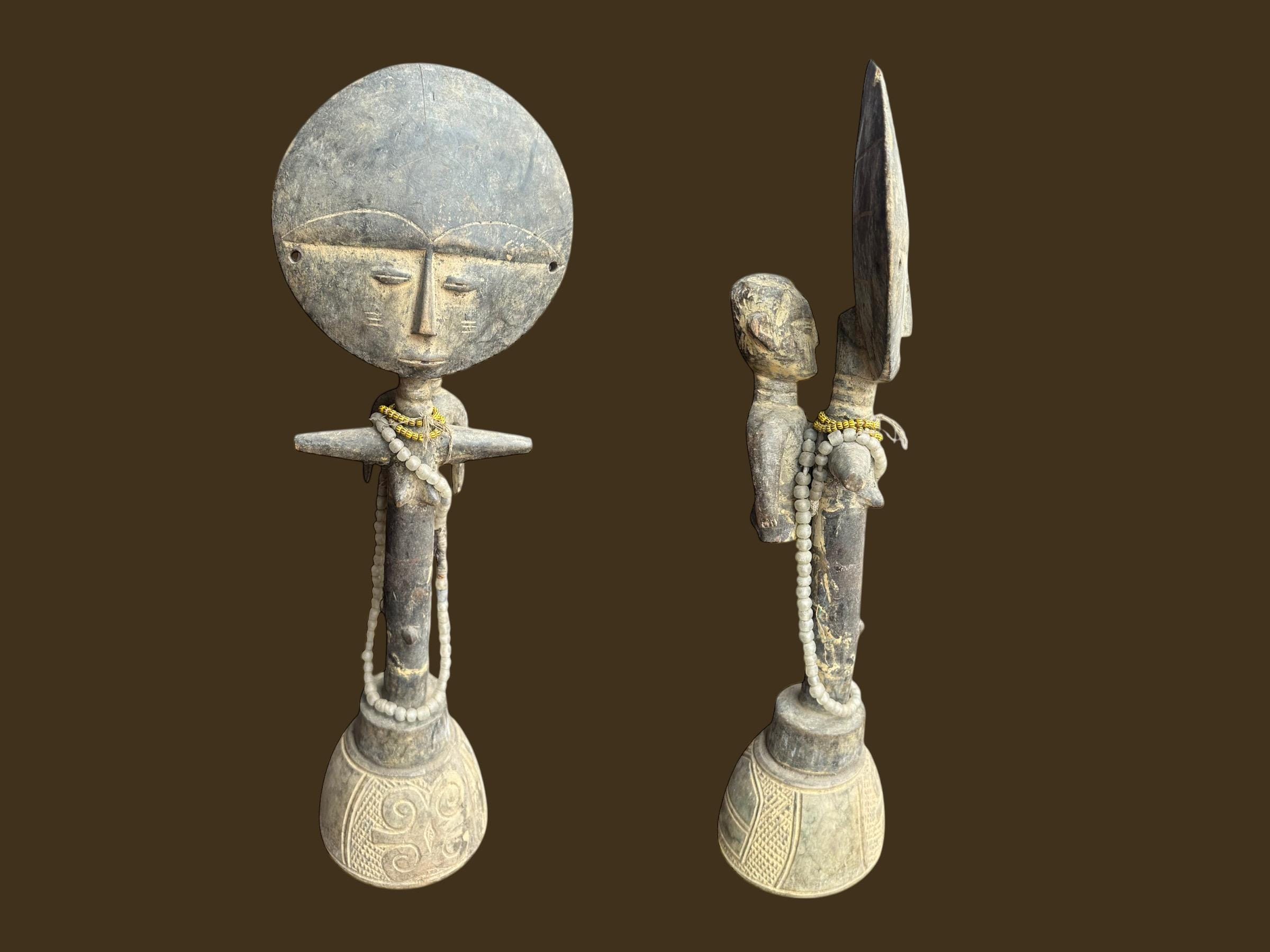 Vintage Ashanti Akuaba Fertility Doll: Akan Tribal Sculpture  display picture 2