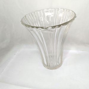 Anchor Hocking Old Cafe Clear Glass Vase 7.5 in