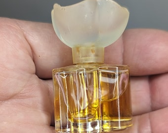 Oscar De La Renta Mini Perfume .14 oz size