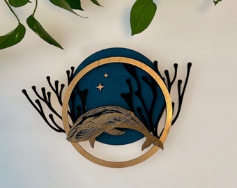 handgefertigte Wanddeko (Wandbild) aus Holz - Wal - Wunschfarbe