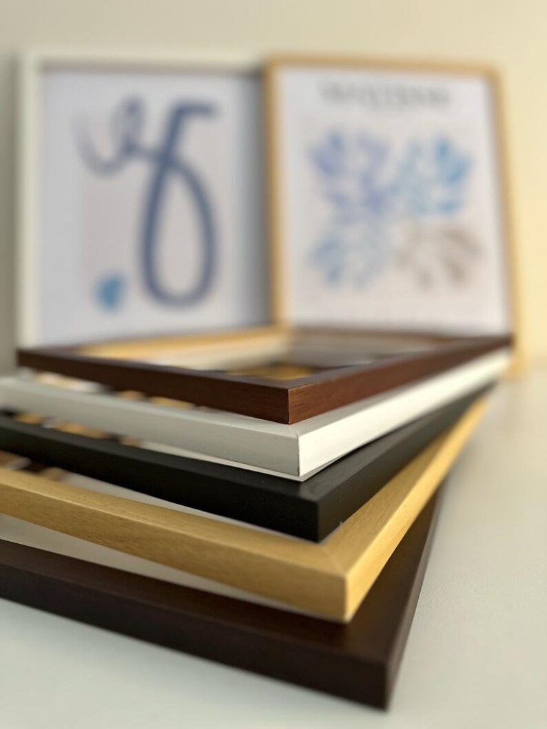 Gallery Wall Frame Set of 7 Frames With Works by Matisse, Van Gogh and