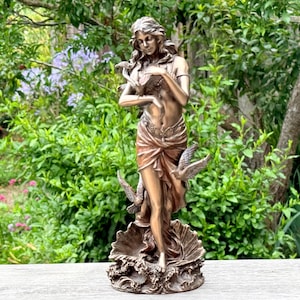 Veronese Woman Statues - Etsy