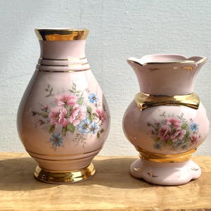 Czech Pink Floral Roses Porcelain Small Vases with Gilt Decor Vintage Amfora and Anfra Chodov set of 2