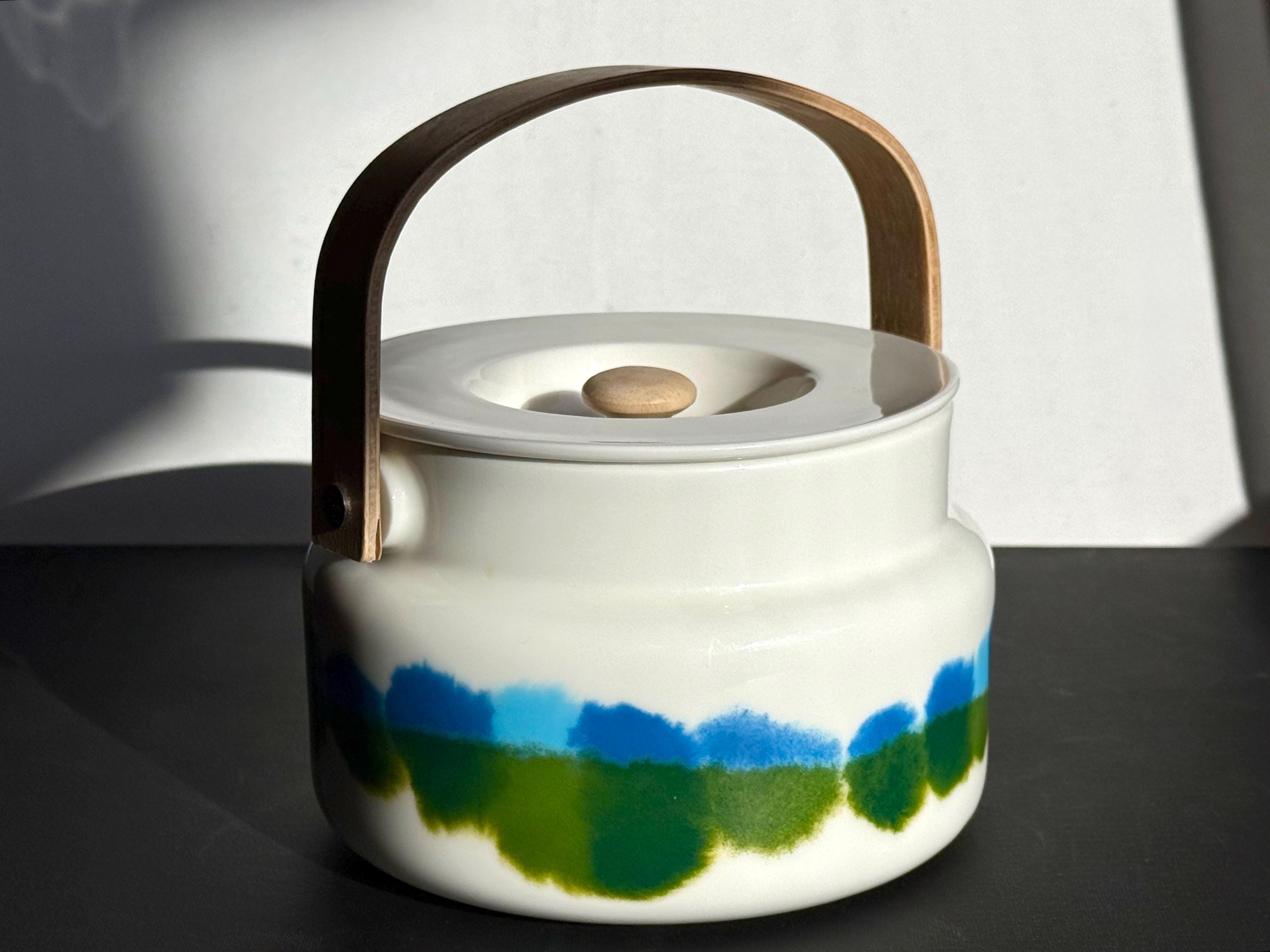 Marimekko Oiva Sääpäiväkirja Lidded Serving Pot With Wood Handle