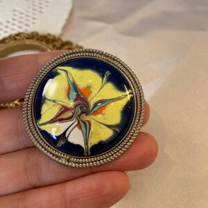 Vintage Enamel  Brooch