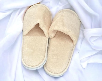 Two Size Fit Most Slippers -  Pairs of Deluxe Open Toe Slippers for Spa, Party Guest, Hotel and Travel, Washable and Non-Disposable