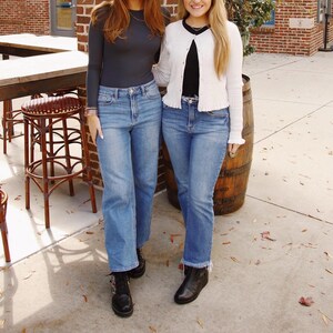 QUADSis® shoes - Stylish, Innovative, Solutions. Shoes intentionally crafted for style, comfort, and function in women's sizes. In-stock & same day shipping! www.shopquads.com