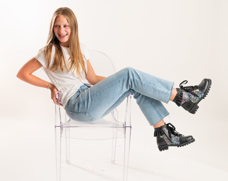 QUADSis® shoes - Stylish, Innovative, Solutions. Shoes intentionally crafted for style, comfort, and function in women's sizes. In-stock & same day shipping! www.shopquads.com