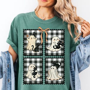 Retro Halloween Ghost Cat Shirt, Vintage Black Cat Tee, Spooky Fall T-Shirt, Buffalo Plaid Comfort Colors, Cat lover shirt, spooky cute tee