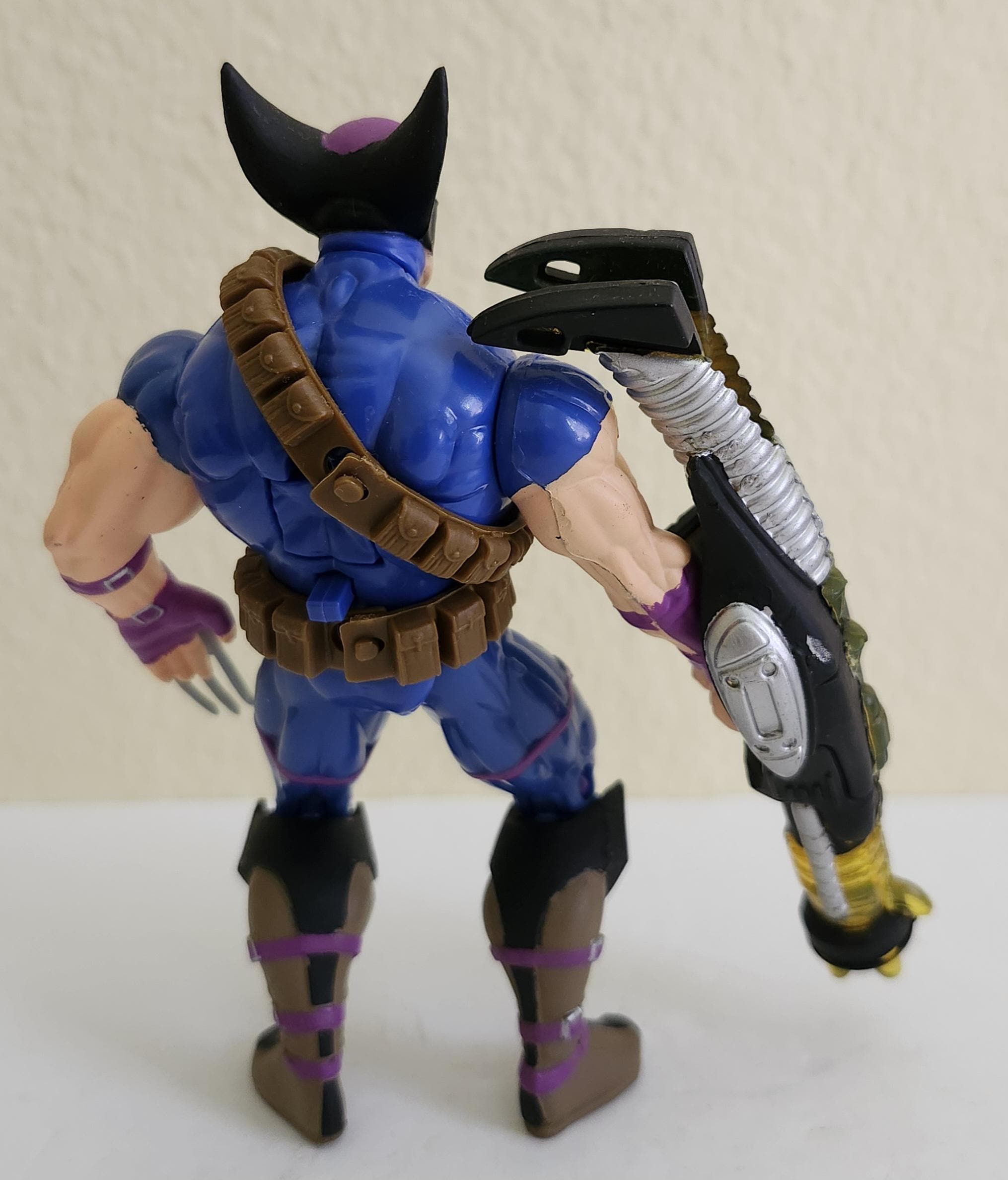 1996 Toy Biz X-men Classics Light up Weapon Wolverine Action