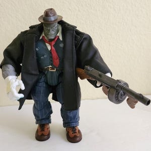 2004 Toy Biz The Incredible Hulk Joe Fixit Hulk Action Figure Complete Has Some Wear Read Description