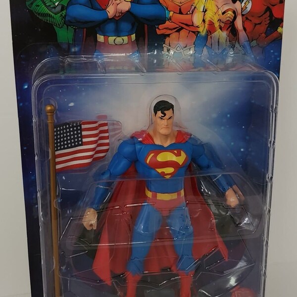 2003 DC Direct Justice League of America Superman Action Figure New In Package JLA