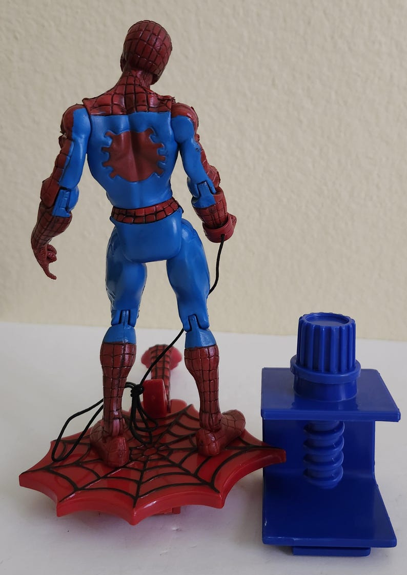 2002 Toy Biz Spider-Man Catapulting Spider-Man Actionfigur Komplett Mycket Fin bild 2