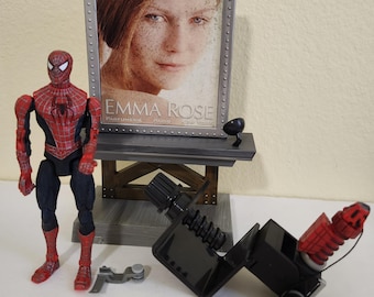 Figura de acción de Spider-Man 2 de Toy Biz (2004), Spider-Man Shoot and Slide, completa, en buen estado.
