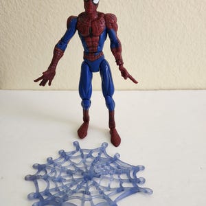 2002 Spider-Man Web Climbing Spider-Man Action Figure Complete Very Nice