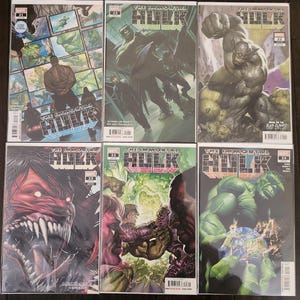 Puede incluir: Una colección de seis cómics de "The Immortal Hulk". Las portadas muestran ilustraciones de Hulk en acción, con colores vibrantes y poses dinámicas. Cada cómic muestra el título y el número de la edición.