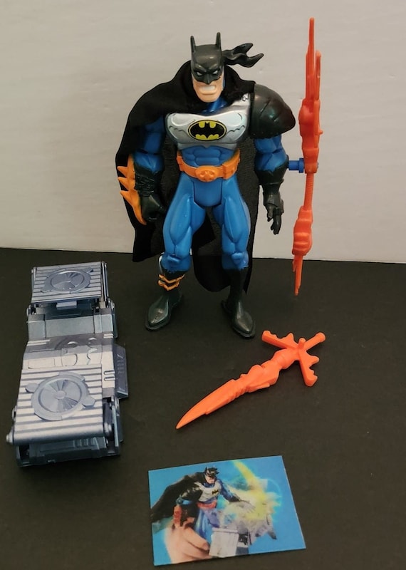 1998 Kenner Batman Knight Force Ninja Karate Chop Batman Action