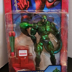 Toy Biz Spider-man Tail Strike Scorpion Metallic Variant Action